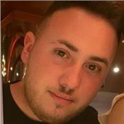 Particular mente a críos de primaria y la ESO y de bachiller de historia del arte